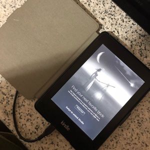 Kindle Paperwhite 2